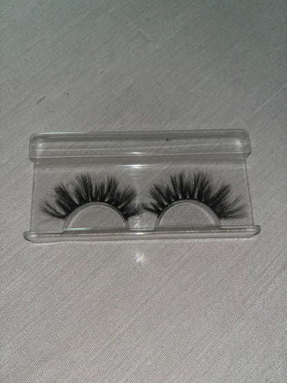 City Girl Lashes