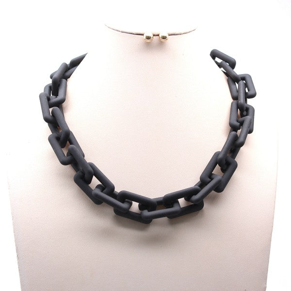 Matte Chain Necklace Set