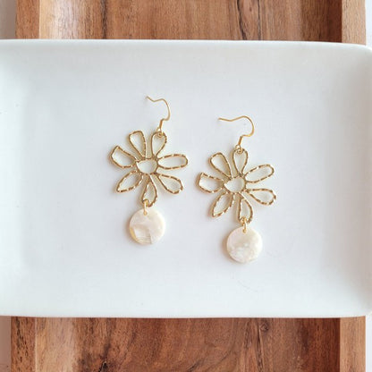 Maisy Earrings - Cream