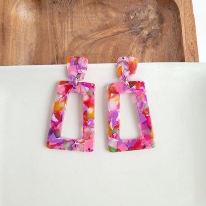 Avery Earrings - Paradise Pink