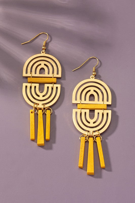 Double arch metal earrings with wood sticks