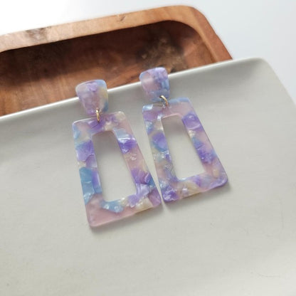 Avery Earrings - Dreamy